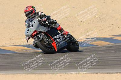 media/Jan-10-2025-CVMA Friday Practice (Fri) [[489e0da257]]/Group 4 and Trackday/Session 3 (Turns 9 and 10)/